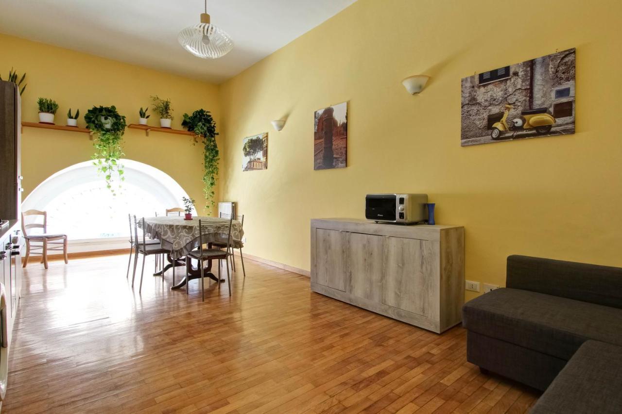 Apartament Roman House Zewnętrze zdjęcie